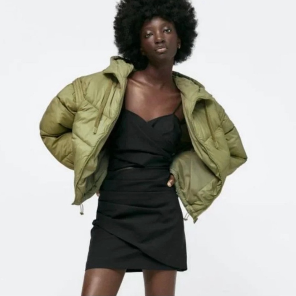 Zara water repellent removable sleeve puffer jacket vest xs